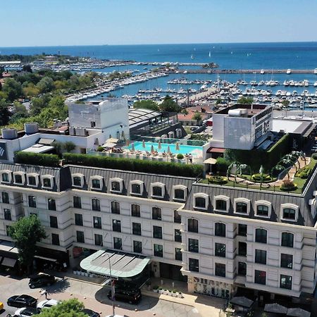 Wyndham Grand Istanbul Kalamis Marina Hotel Exterior foto The hotel in 2018